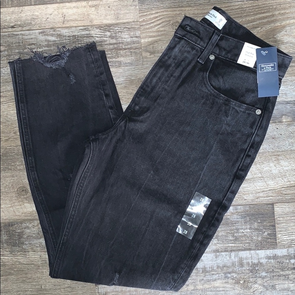 High Rise Mom Jean